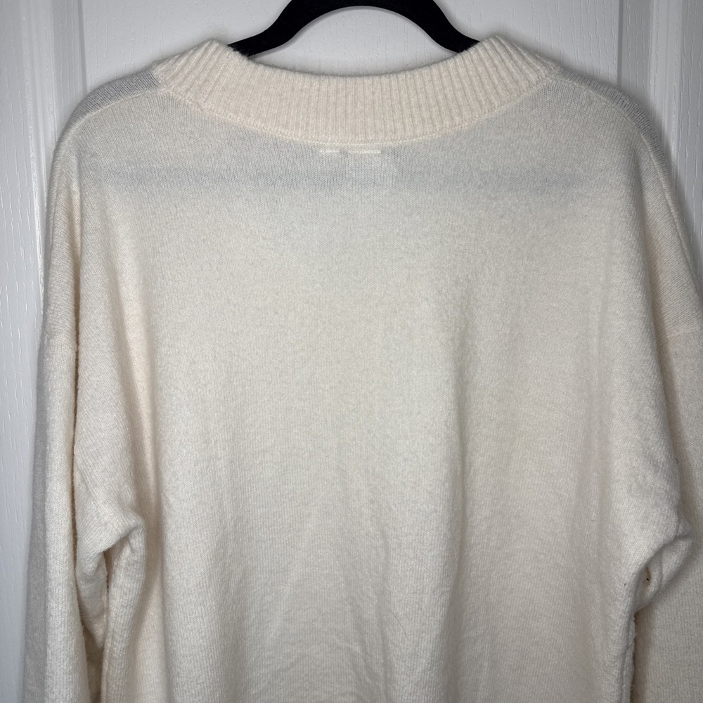 Gap Cream Ivory V-Neck Knit Sweater XL Oversized Soft Pullover Cozy Quiet Luxe - Picture 5 of 10